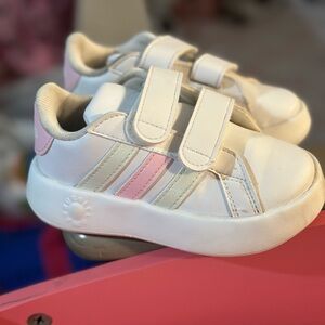 adidas Kids Sneakers - White and Pink